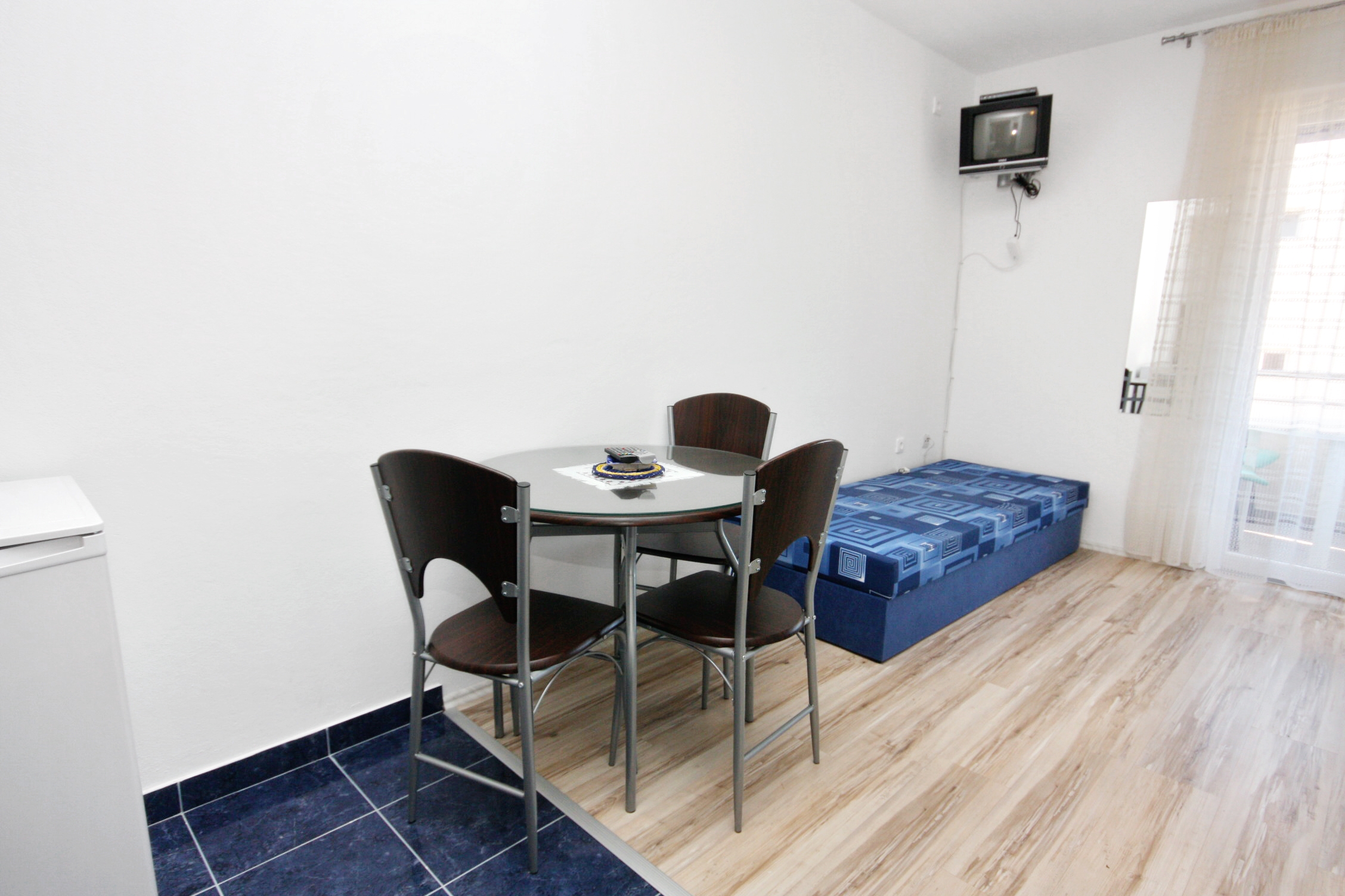 Studio flat with balcony and sea view Bibinje, Zadar (AS-5916-b)