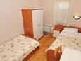 Bedroom 2 Zaton, Bedroom 2 in the apartment, dostupna klima.