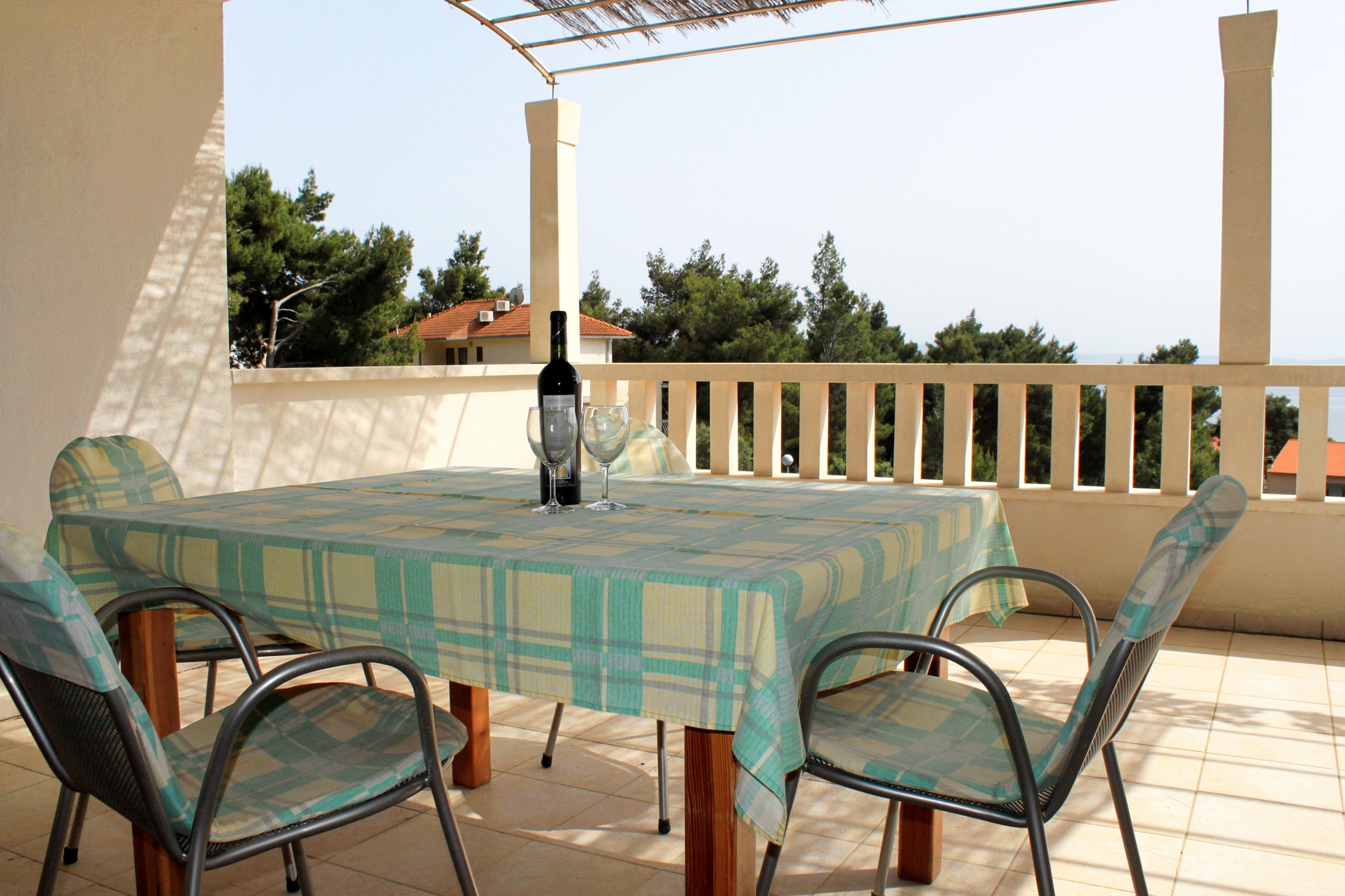 Two bedroom apartment with terrace and sea view Ivan Dolac, Hvar  A-d