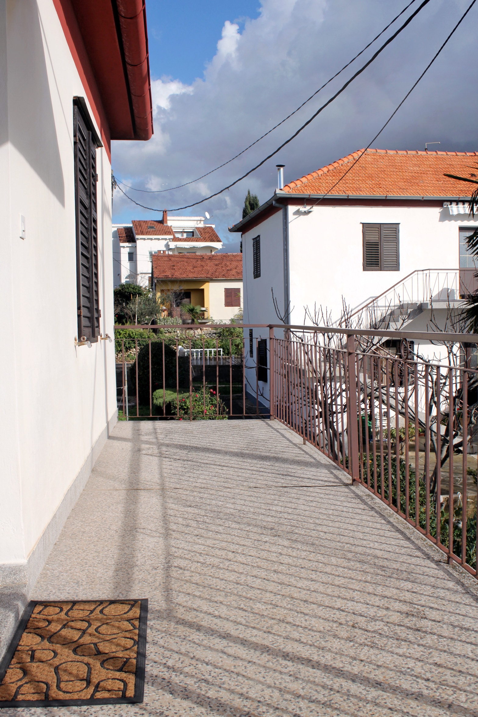 Two bedroom apartment with balcony and sea view Zadar - Diklo, Zadar  A-a