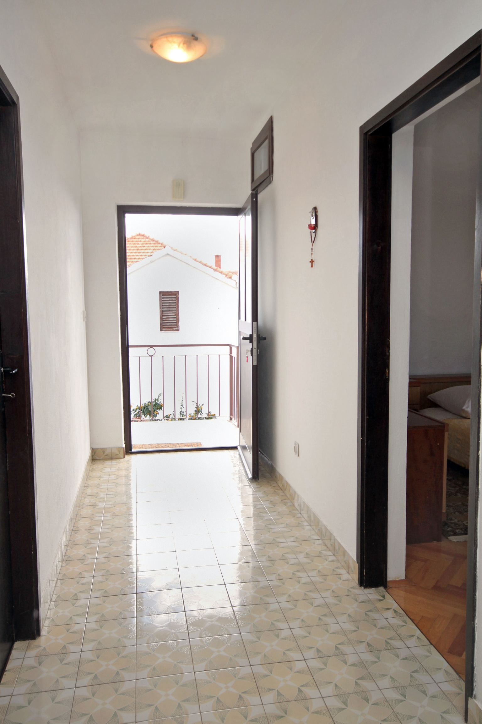 Two bedroom apartment with balcony and sea view Zadar - Diklo, Zadar  A-a