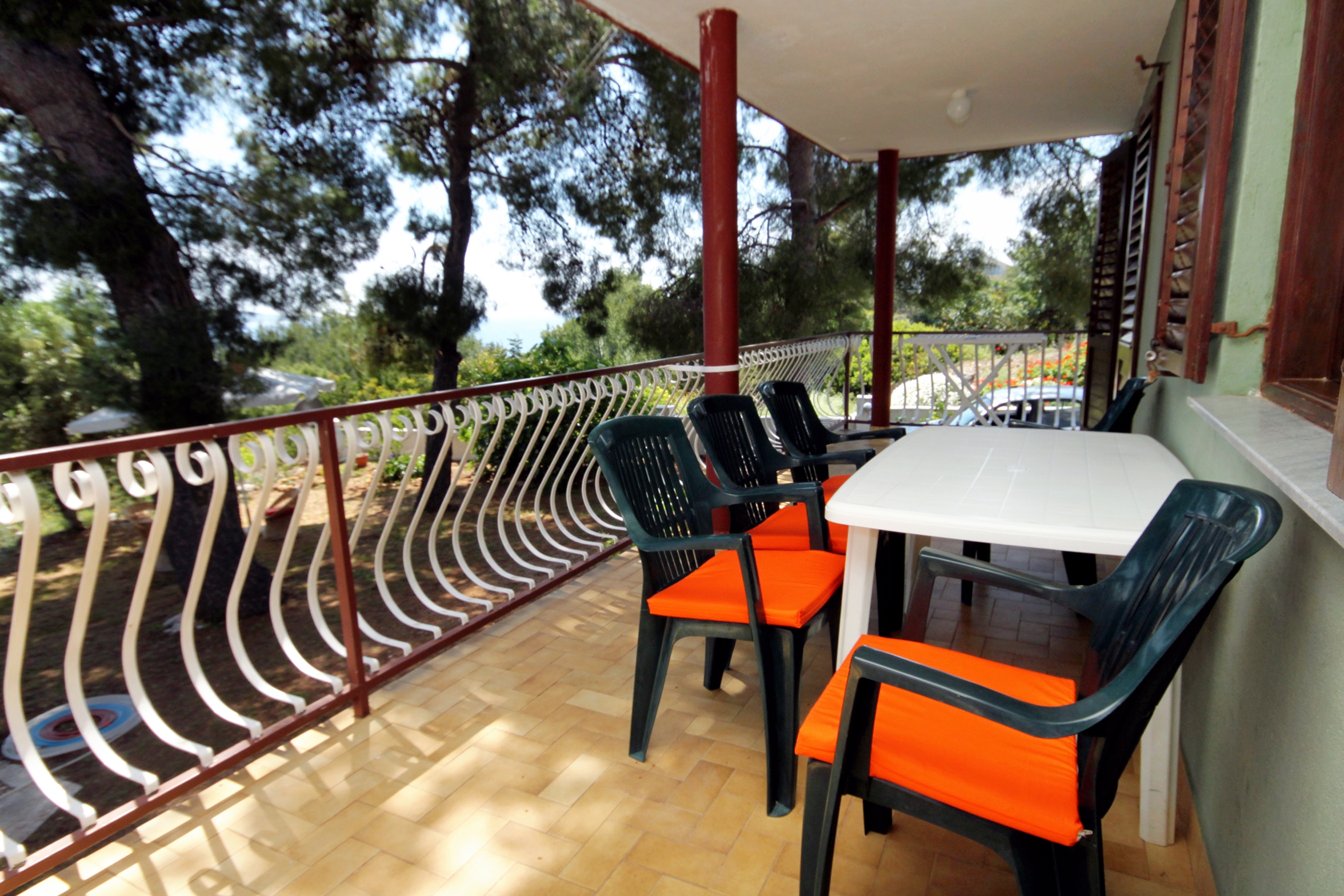 Two bedroom apartment with terrace and sea view Zavala, Hvar  A-a