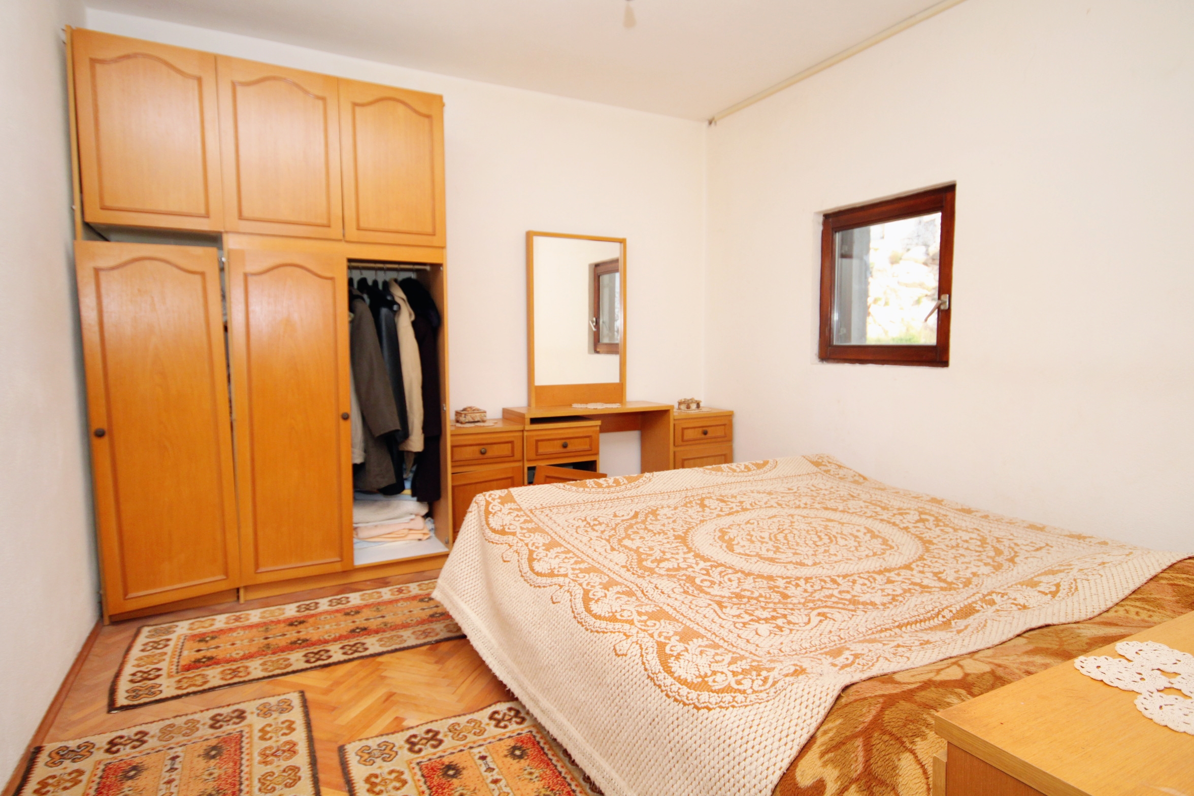 Four bedroom apartment near beach Ražanj, Rogoznica  A-a