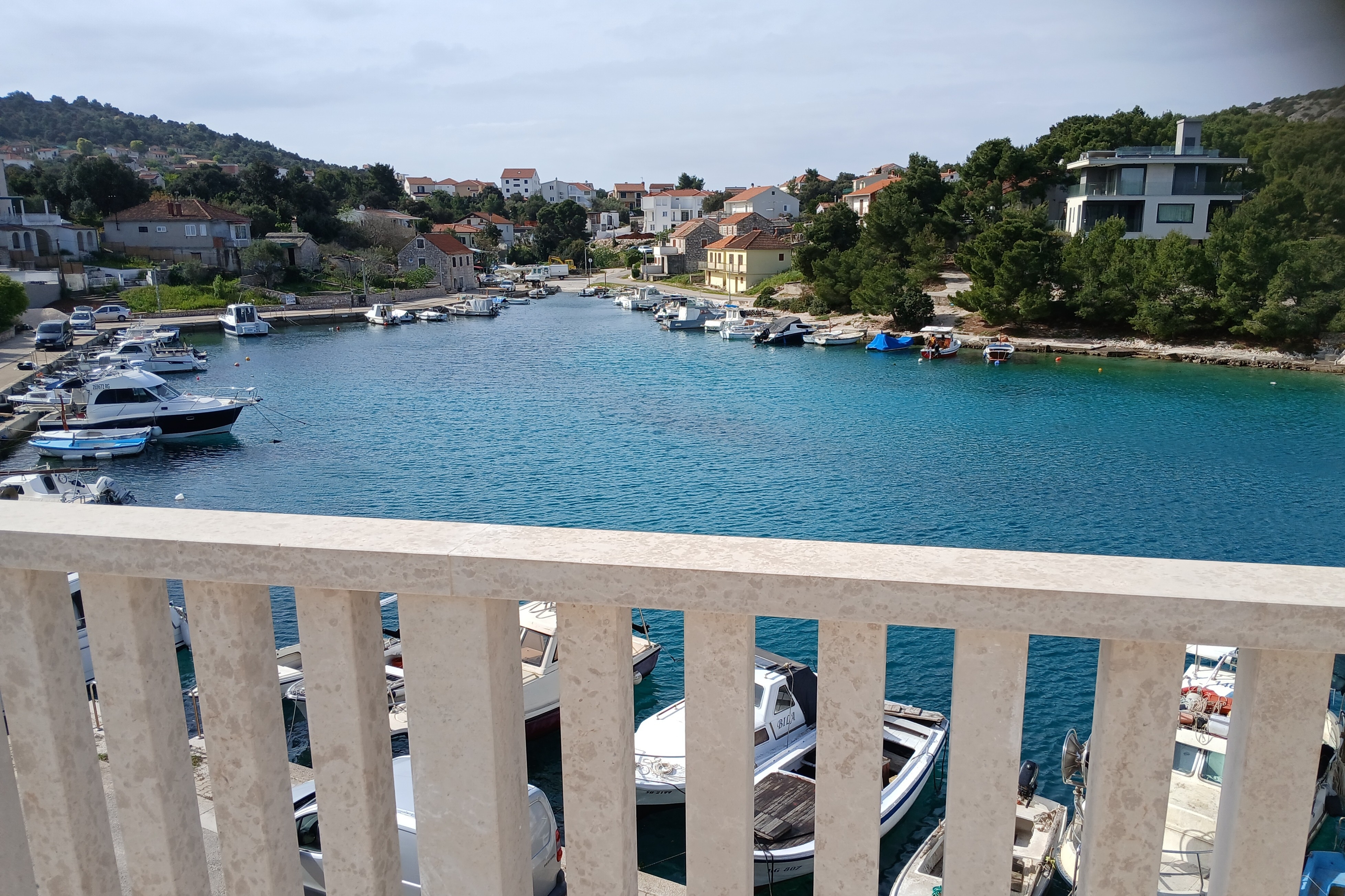 Four bedroom apartment near beach Ražanj, Rogoznica  A-a