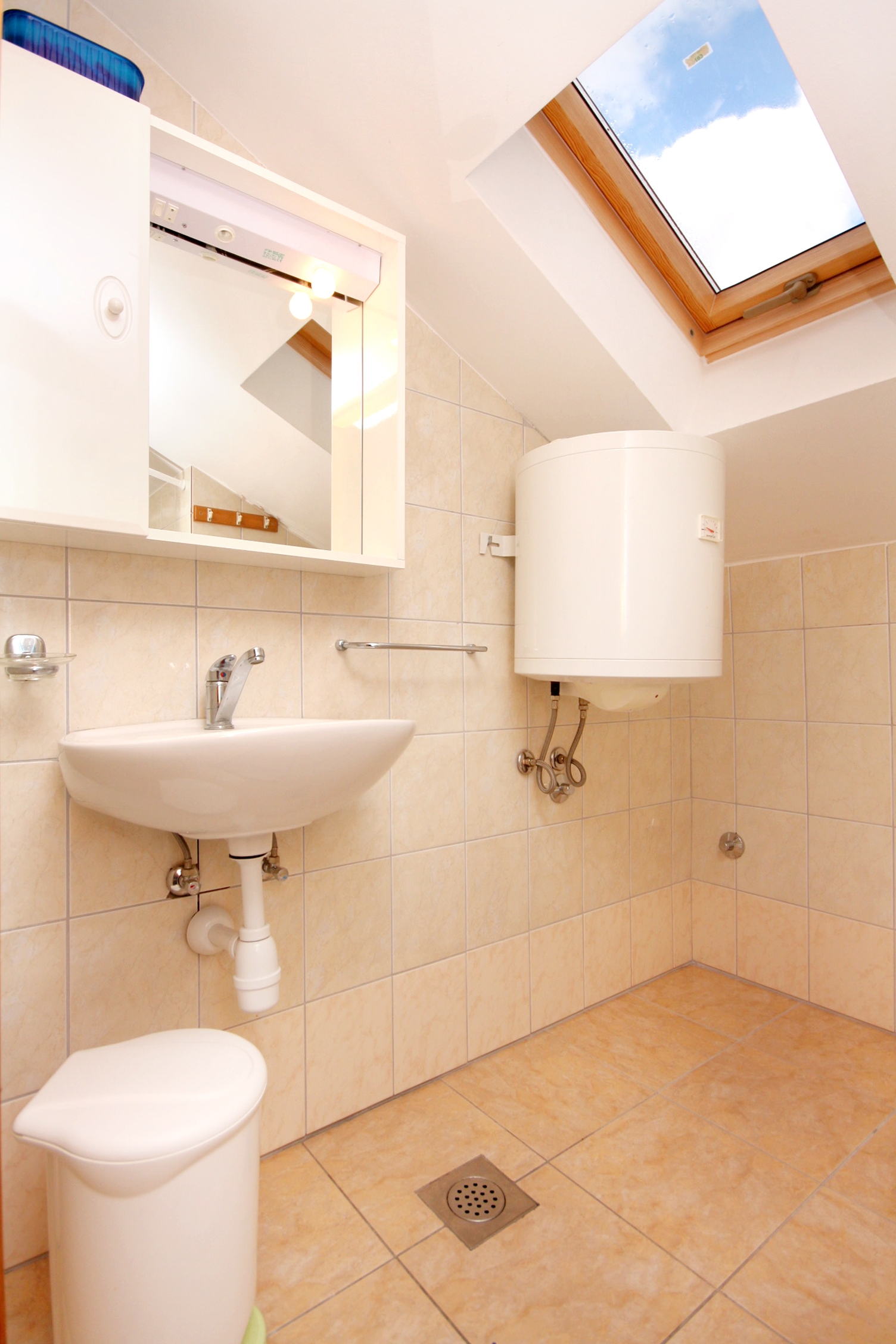One bedroom apartment with terrace Ljubač, Zadar  A-a
