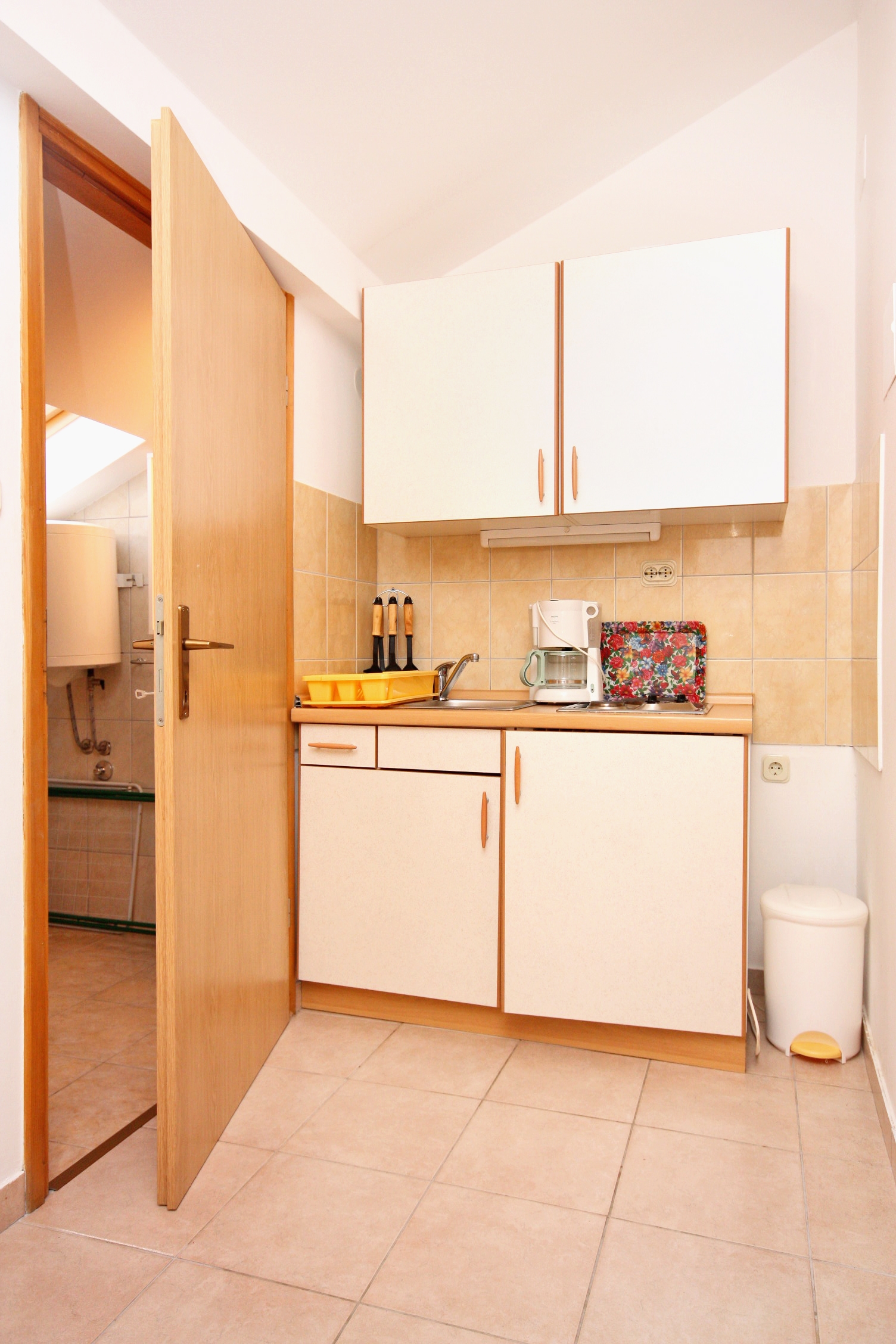 One bedroom apartment with terrace Ljubač, Zadar  A-b