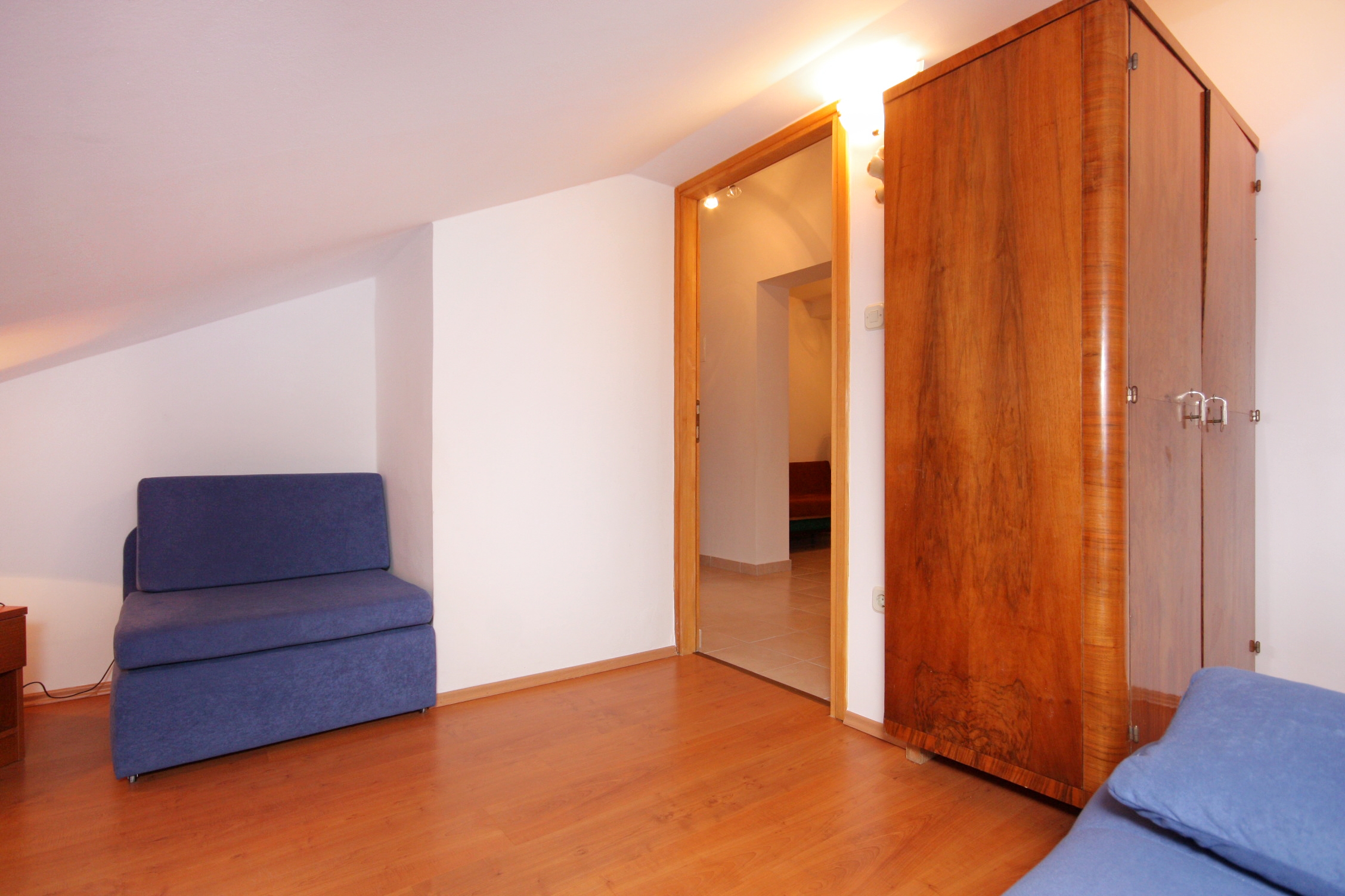 One bedroom apartment with terrace Ljubač, Zadar  A-b