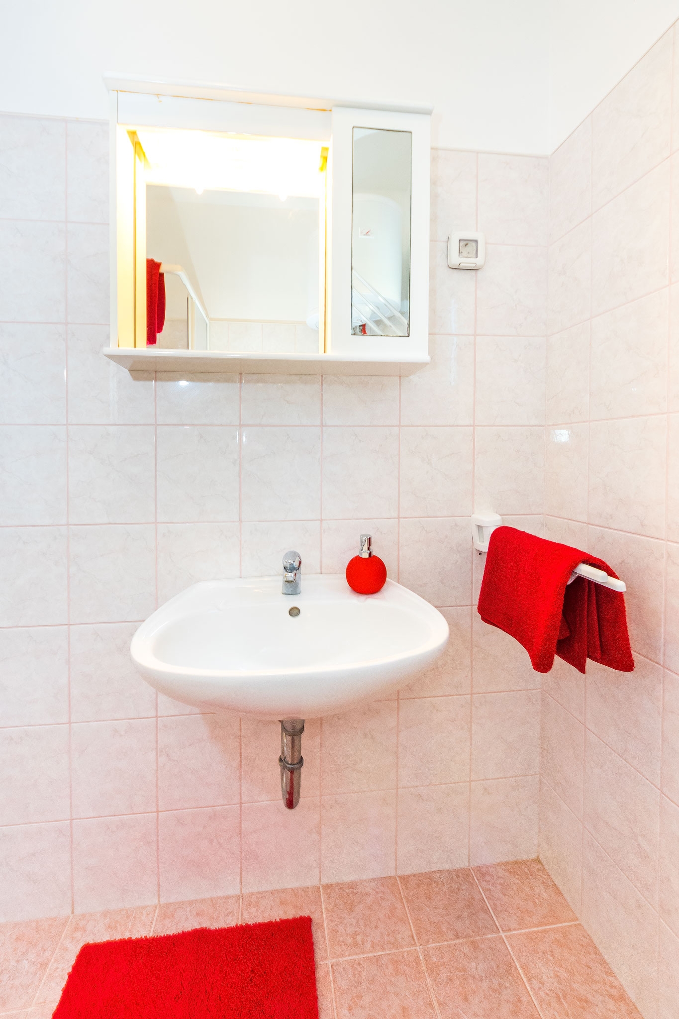 Two bedroom apartment near beach Vrsi - Mulo, Zadar  A-b