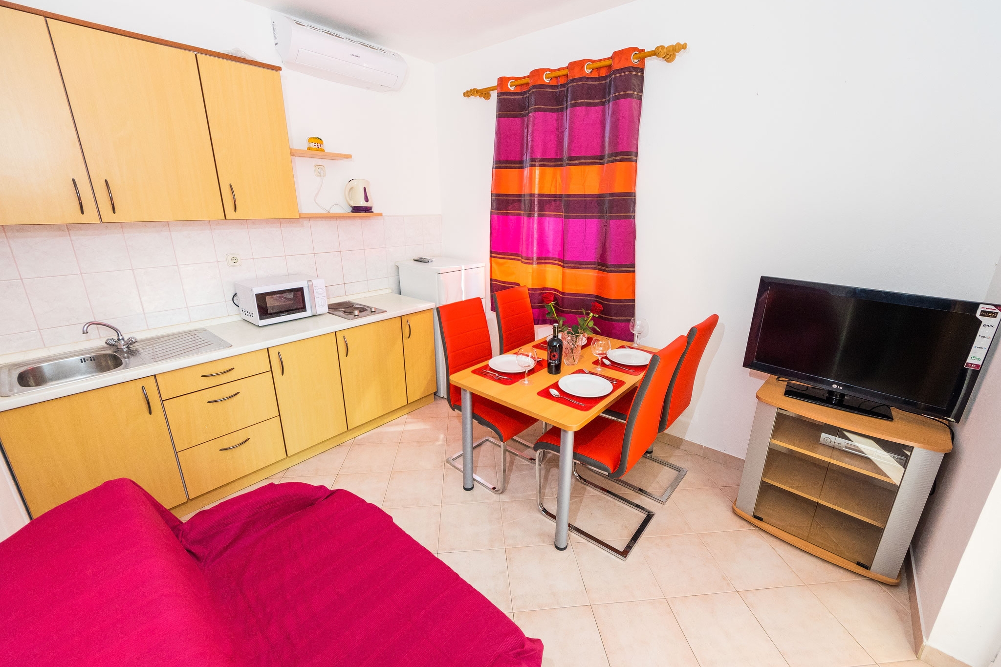 Two bedroom apartment near beach Vrsi - Mulo, Zadar (A-5951-b)