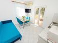Sala da pranzo Vrsi - Mulo, Sala da pranzo nell'alloggi del tipo apartment, condizionatore disponibile e WiFi.