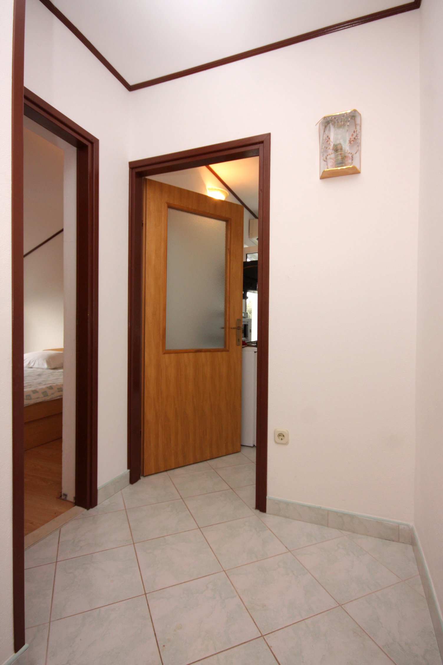 One bedroom apartment near beach Vrsi - Mulo, Zadar  A-e