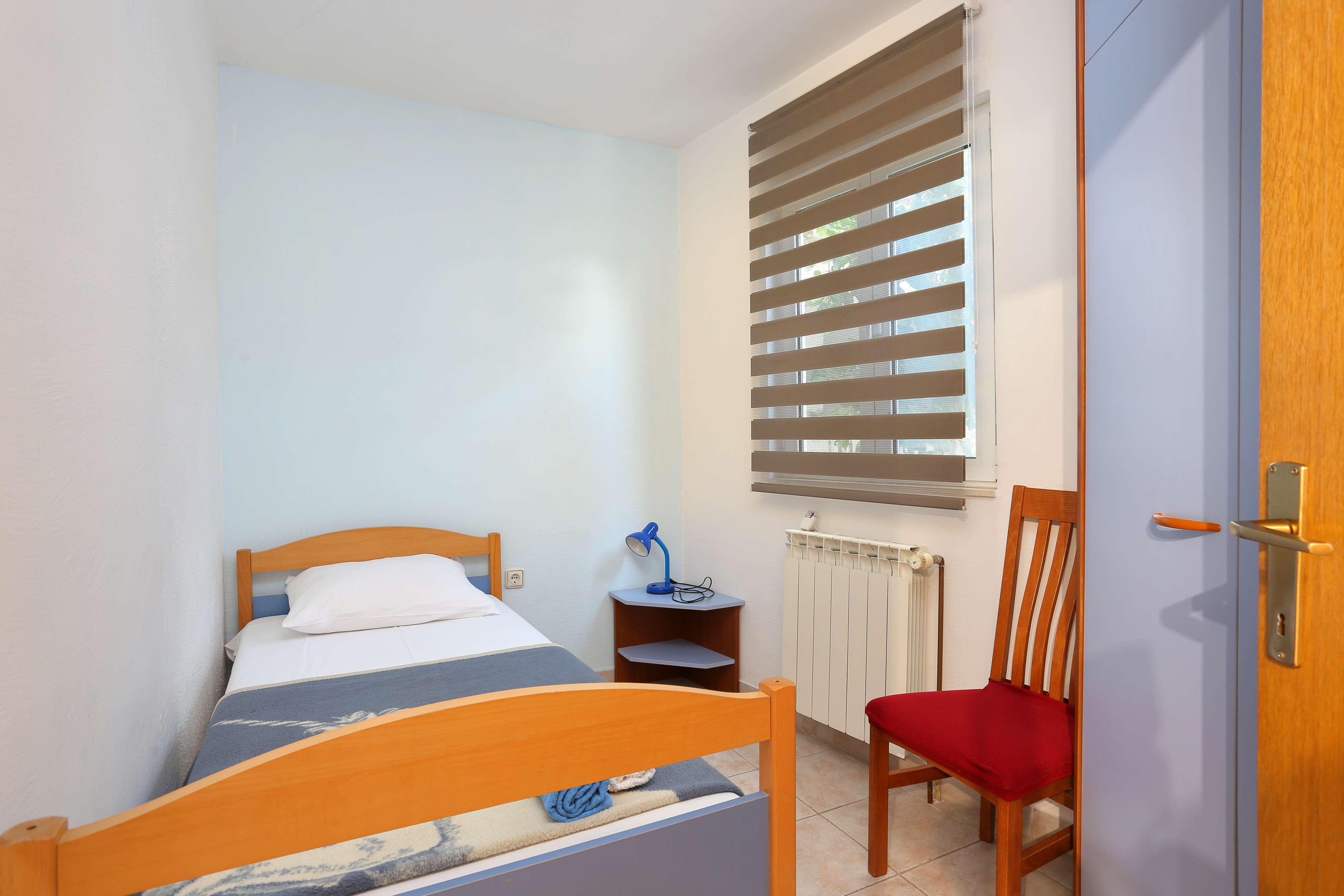 Three bedroom apartment with terrace Marina, Trogir  A-b