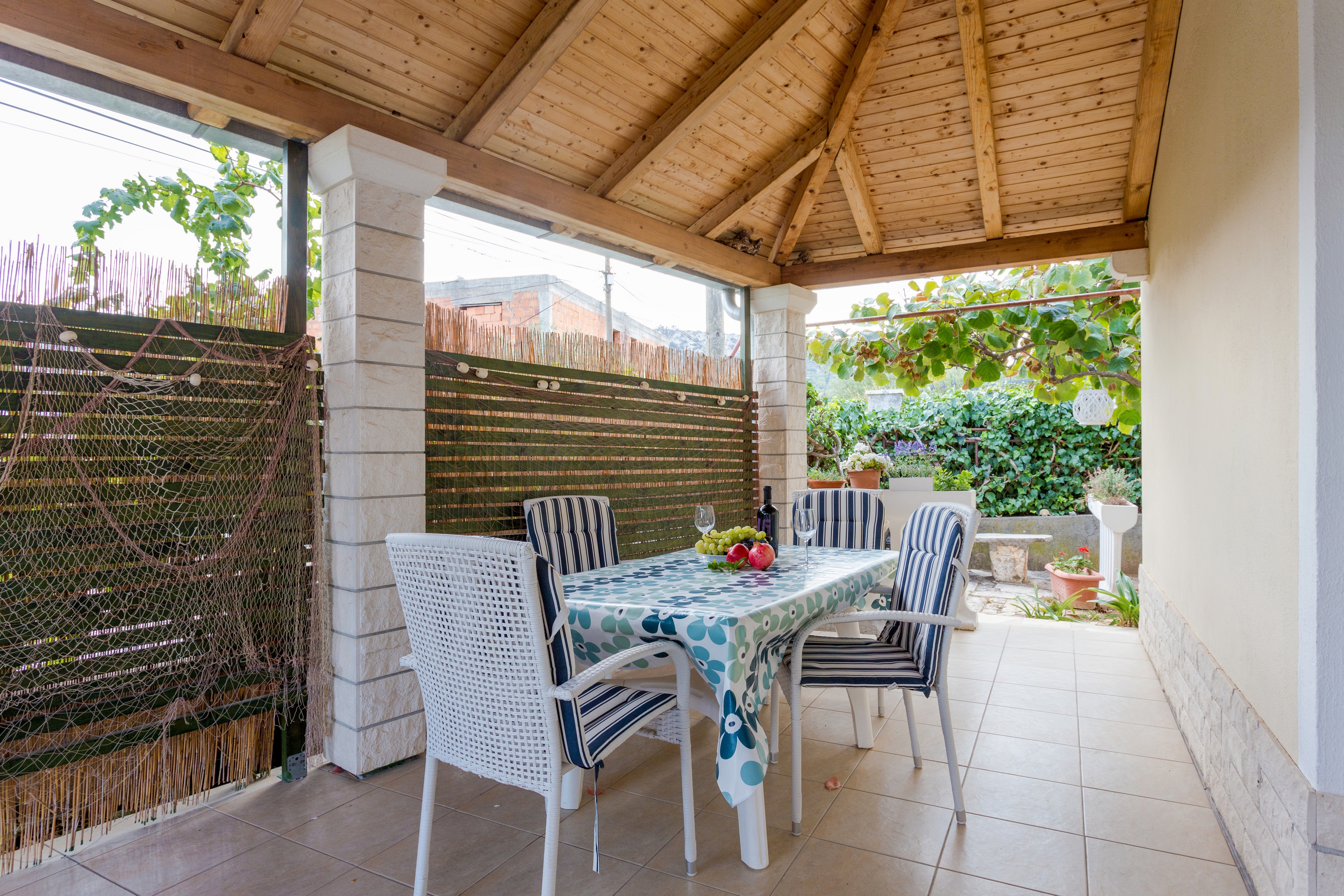 Three bedroom apartment with terrace Marina, Trogir  A-b
