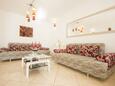 Living room Okrug Gornji, Living room in the apartment, air condition available and WiFi.