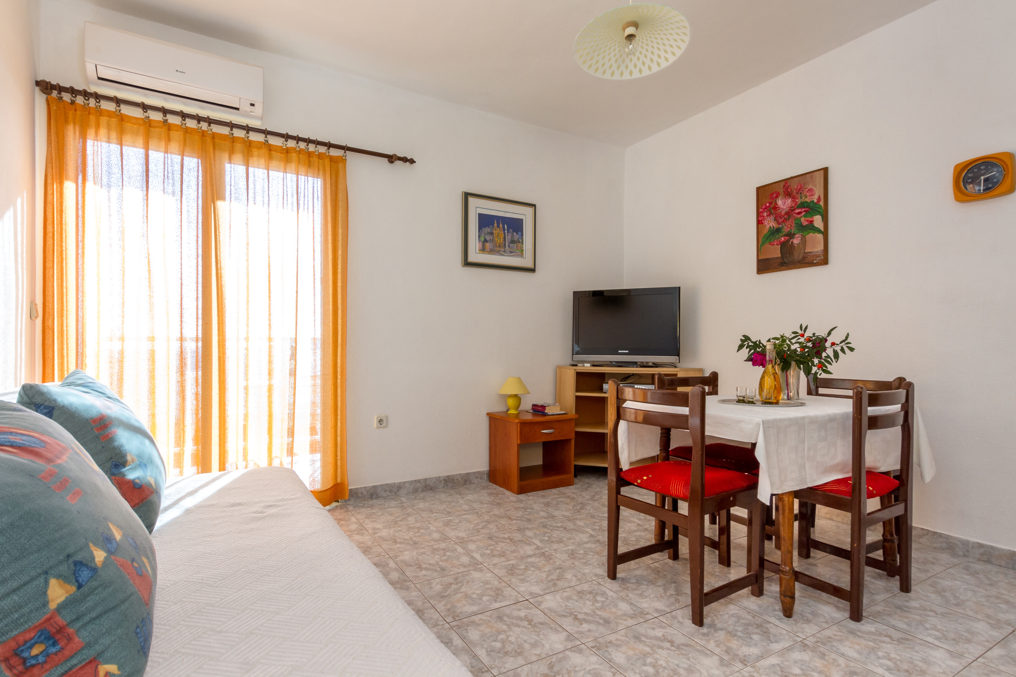 One bedroom apartment near beach Seget Vranjica, Trogir (A-5964-b)