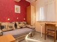 Living room Duće, Living room in the apartment, air condition available and WiFi.