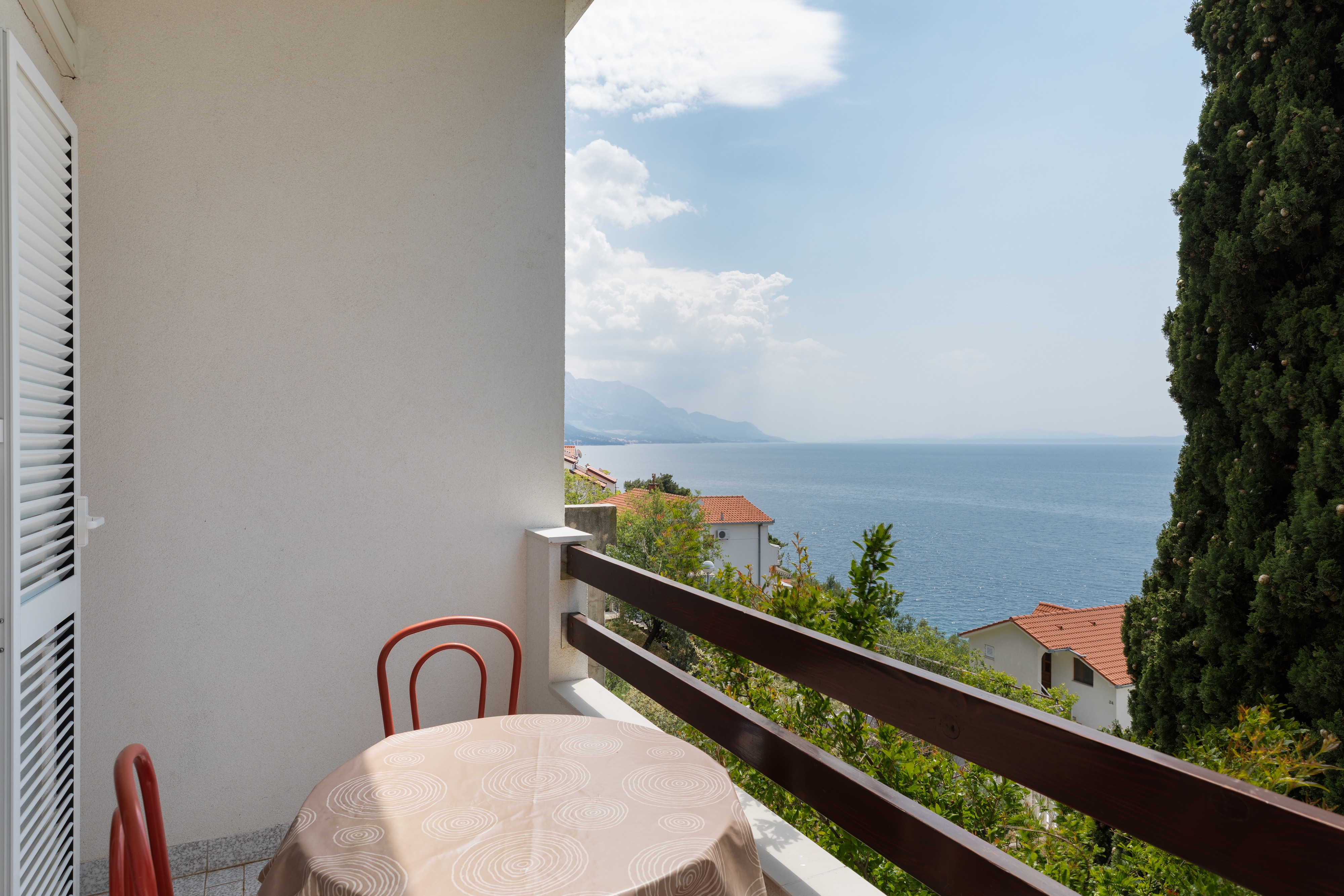 One bedroom apartment with terrace and sea view Pisak, Omiš  A-c
