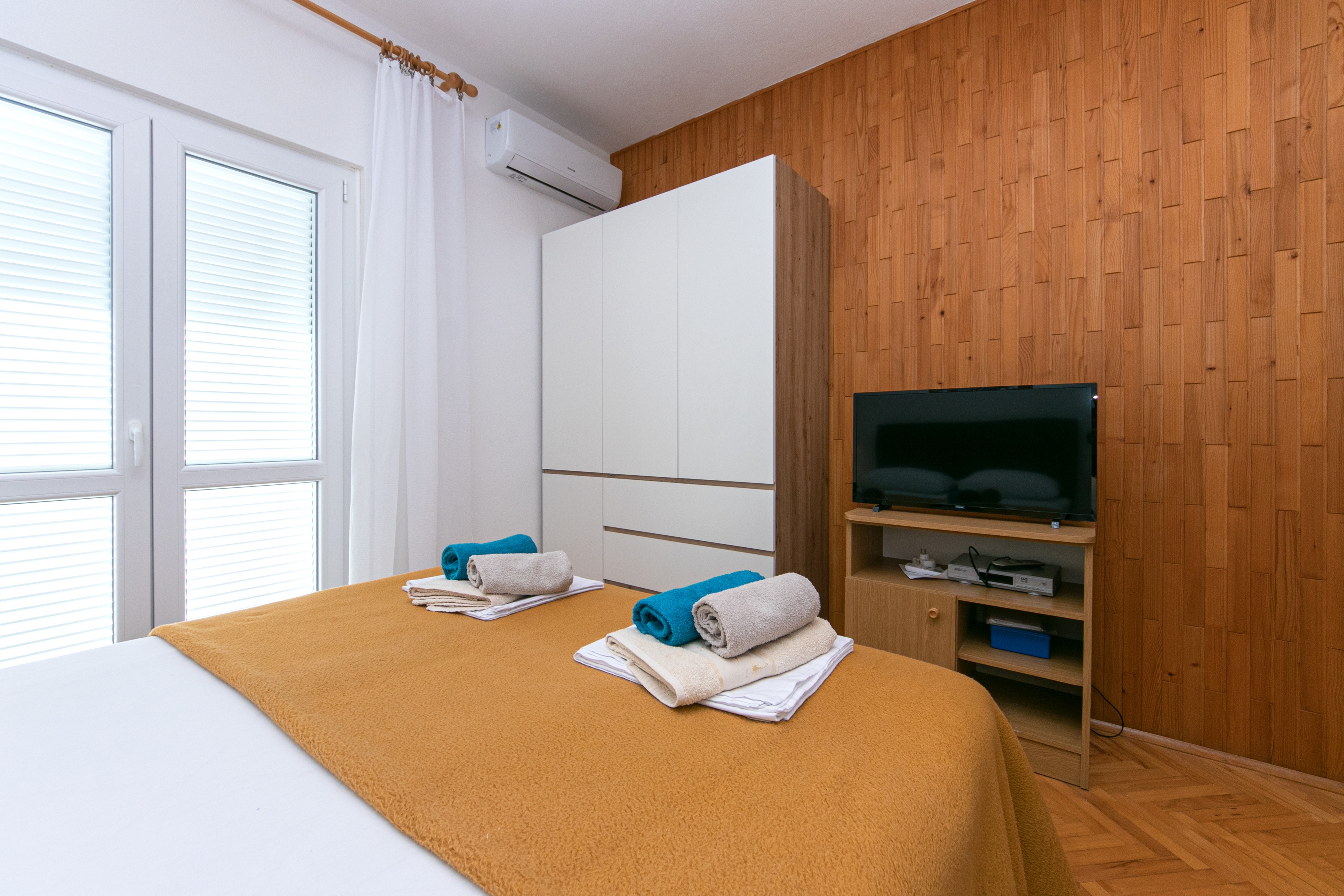 Top Omiš Pisak Top Omiš Pisak