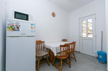 Pisak, Salle à manger dans l’hébergement en type apartment, animaux acceptés et WiFi.