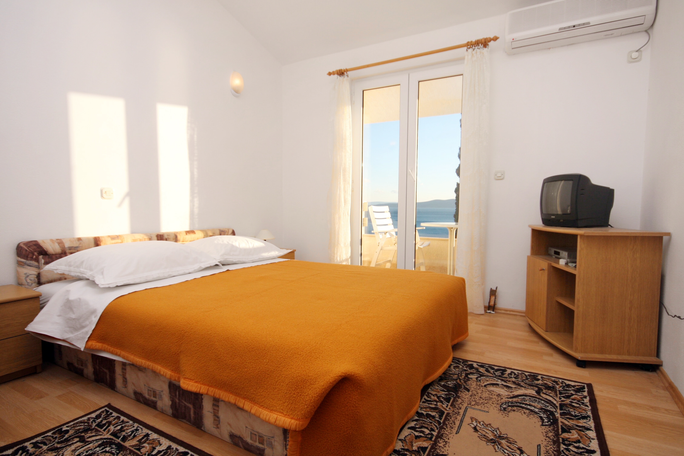 Top Omiš Pisak Top Omiš Pisak