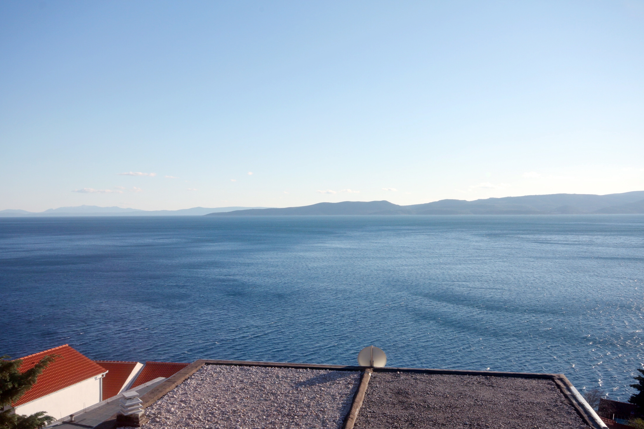 Two bedroom apartment with balcony and sea view Pisak, Omiš  A-e