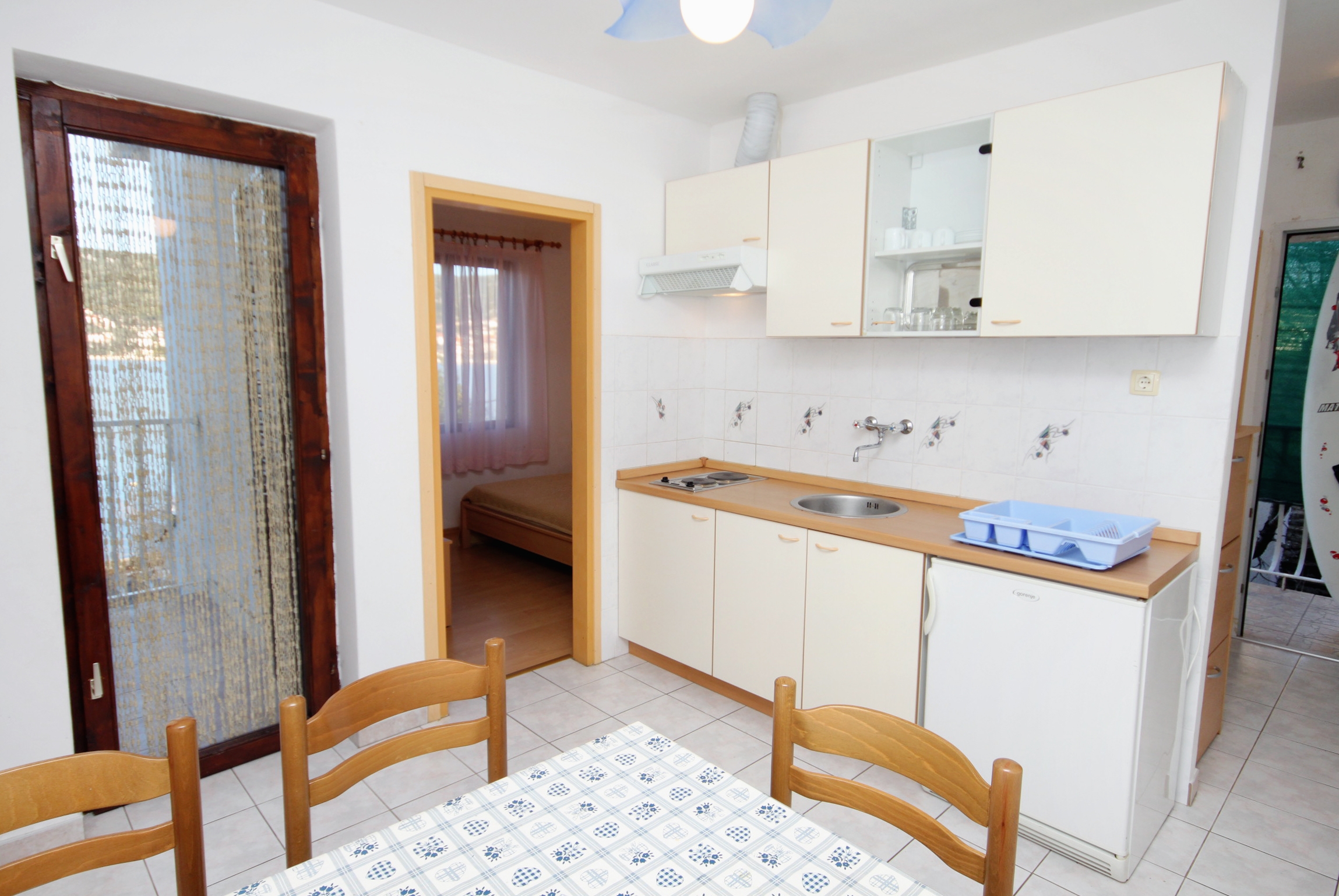 Two bedroom apartment near beach Vinišće, Trogir  A-a