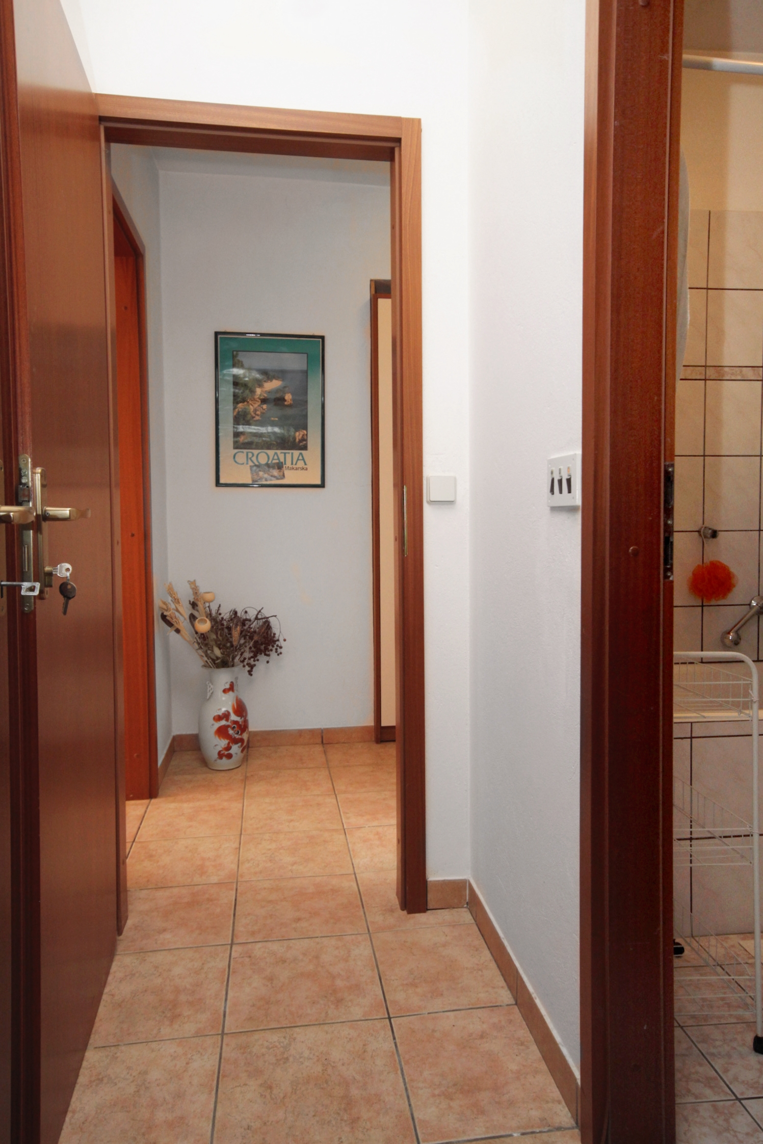 Two bedroom apartment with terrace Makarska  A-a