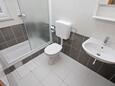 Bathroom Duće, Bathroom in the studio-apartment, (pet friendly) and WiFi.