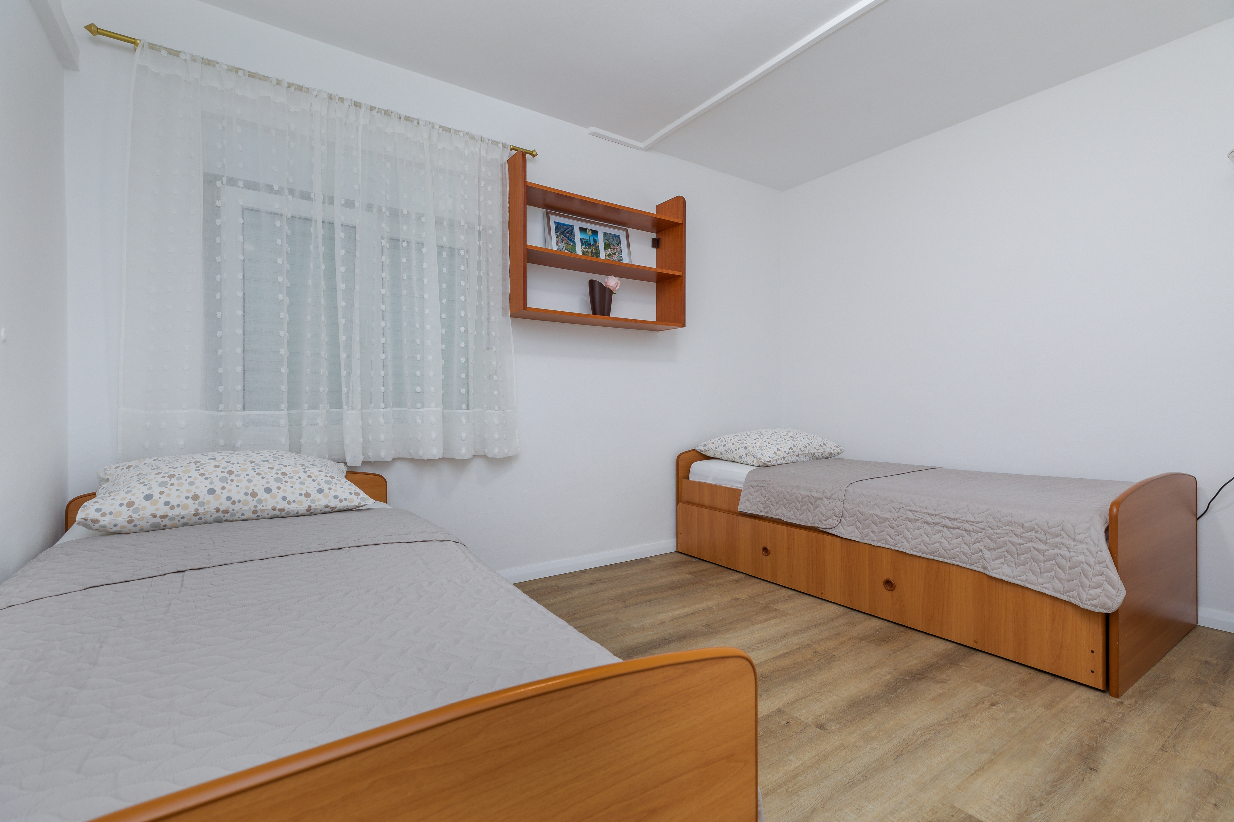 Two bedroom apartment with balcony Omiš  A-a