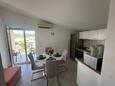 Dining room Slatine, Dining room in the apartment, air condition available and WiFi.