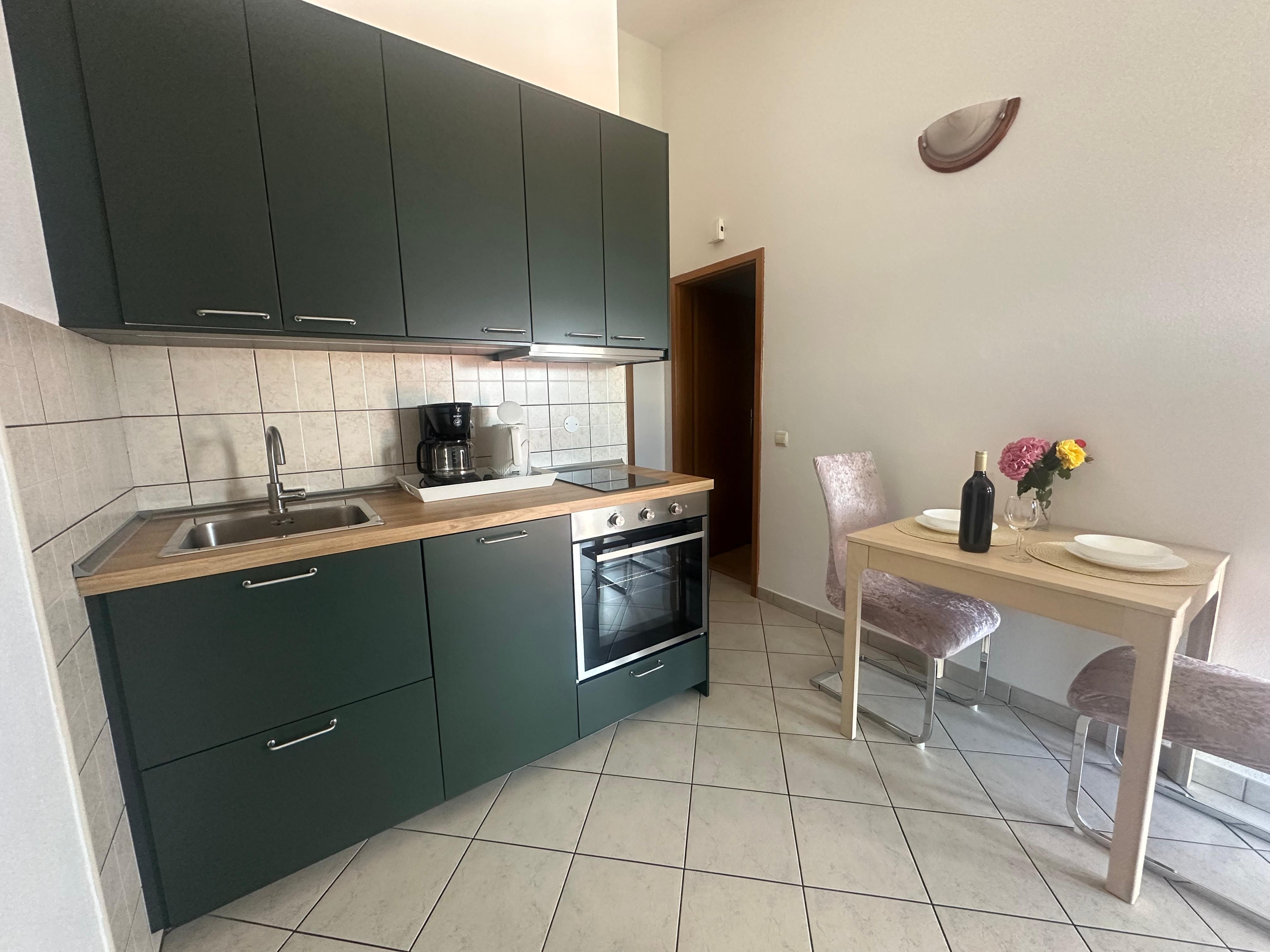 One bedroom apartment with balcony and sea view Slatine, Čiovo (A-5998-c) One bedroom apartment with balcony and sea view Slatine, Čiovo (A-5998-c)