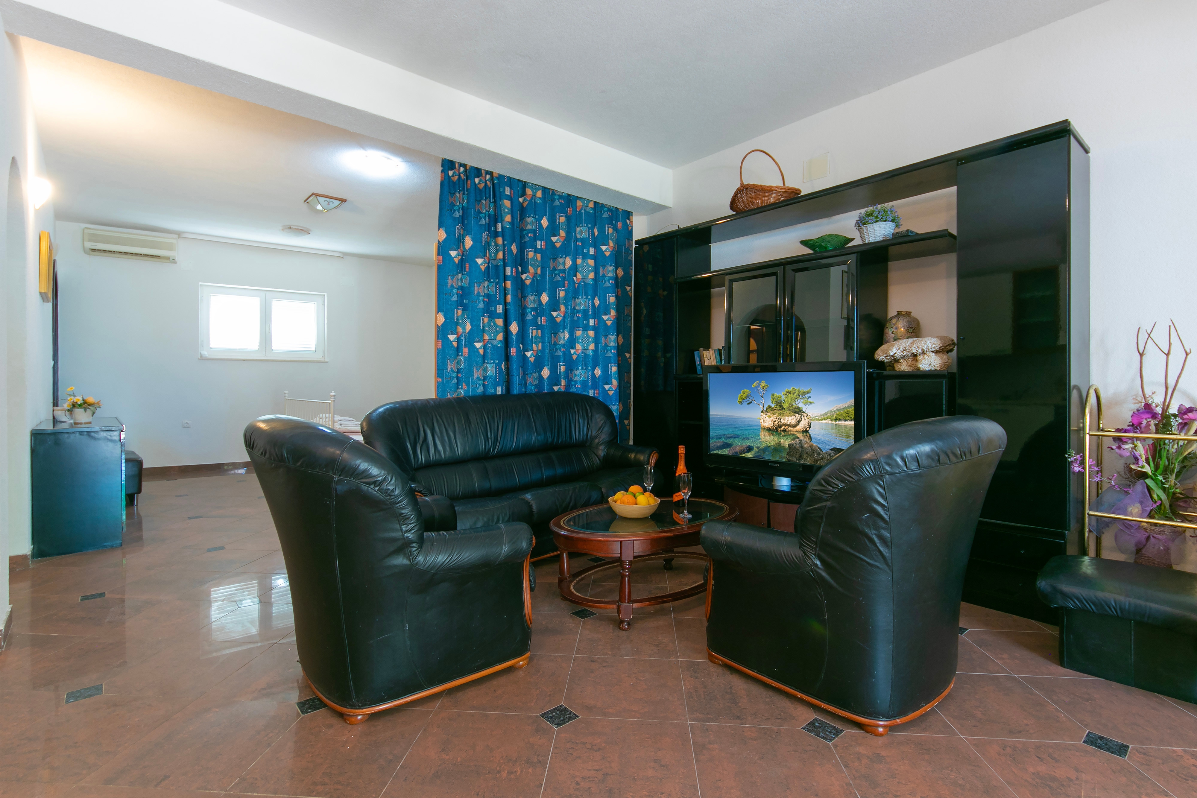 Studio flat near beach Brela (Makarska) (AS-6007-a) Studio flat near beach Brela (Makarska) (AS-6007-a)