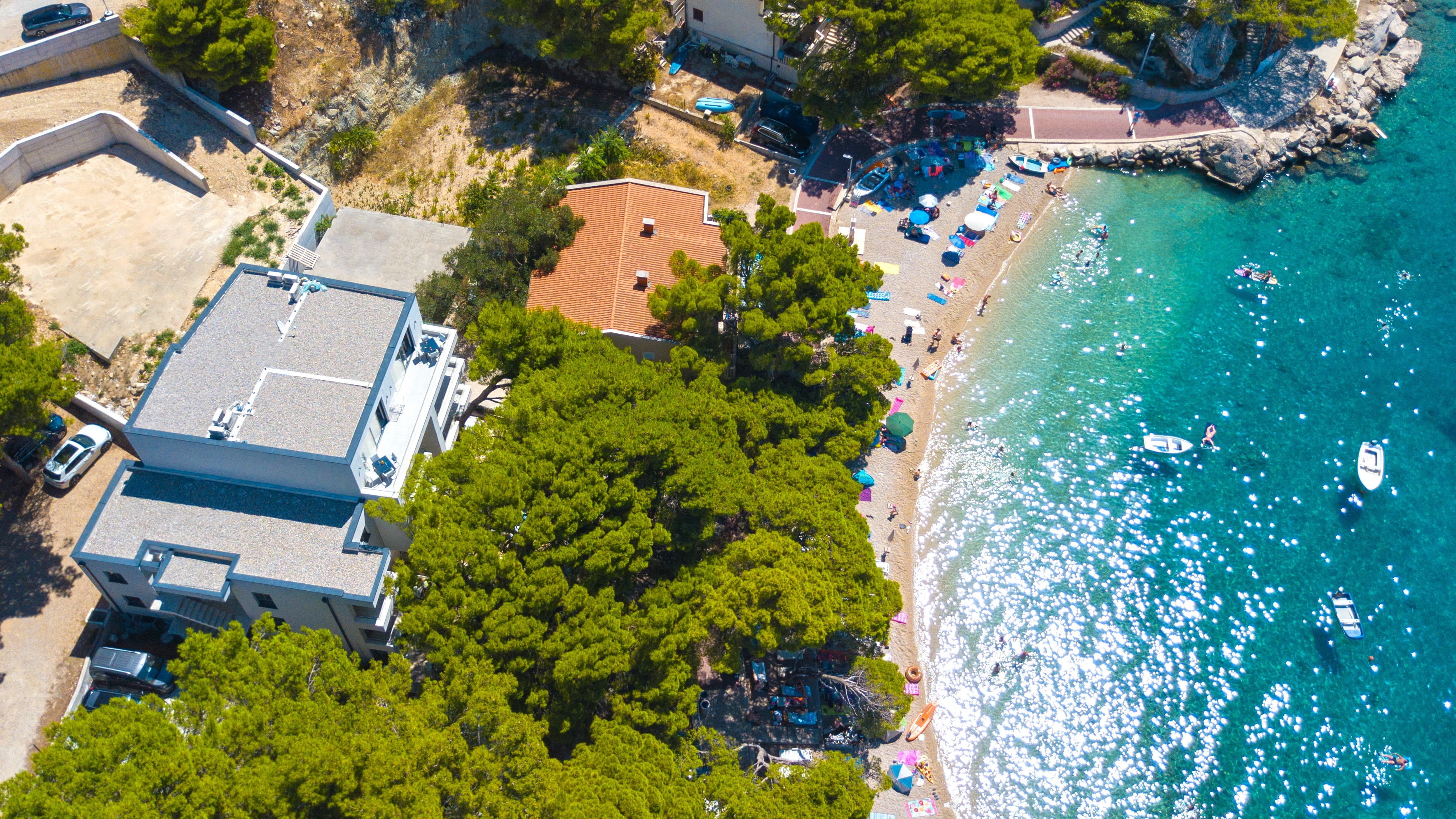 One bedroom apartment near beach Brela, Makarska (A-6007-e) One bedroom apartment near beach Brela, Makarska (A-6007-e)