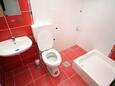 Koupelna Slatine, Koupelna v ubytování typu studio-apartment, WiFi.