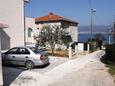 Parking lot Slatine, Čiovo, Parking lot 6018 - Apartments near sea with rocky beach.