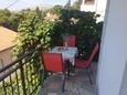 Balcony Trogir, Balcony in the apartment, with a sea view and WiFi.