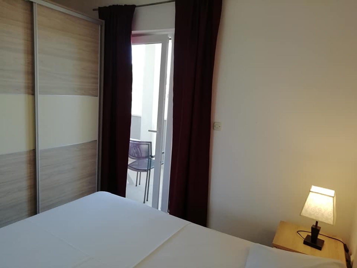 One bedroom apartment with terrace and sea view Sevid, Trogir (A-6024-b)