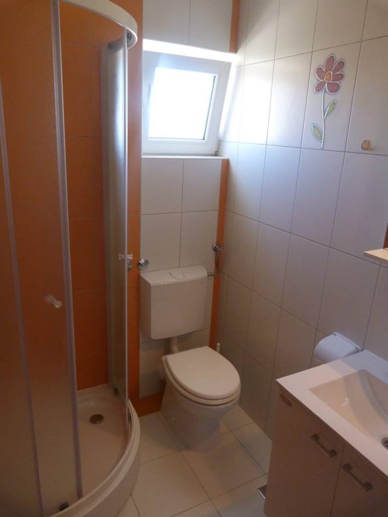 One bedroom apartment with terrace and sea view Sevid, Trogir (A-6024-c)