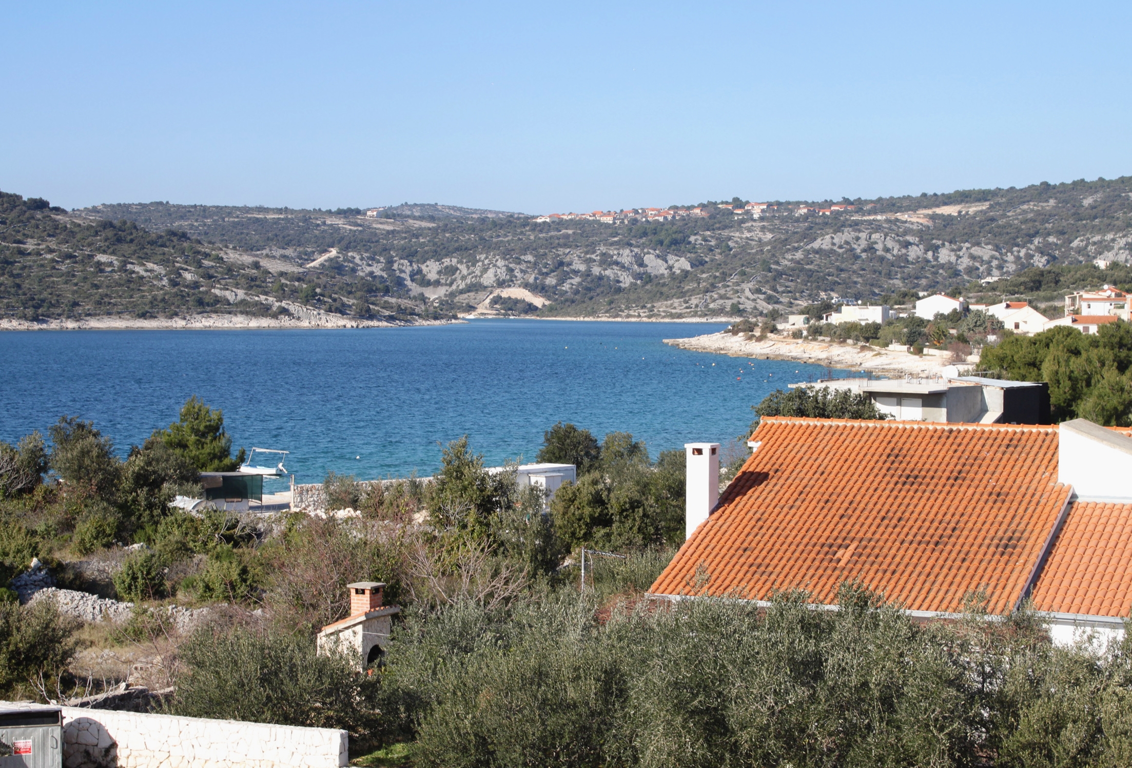 One bedroom apartment with terrace and sea view Sevid, Trogir (A-6024-c)
