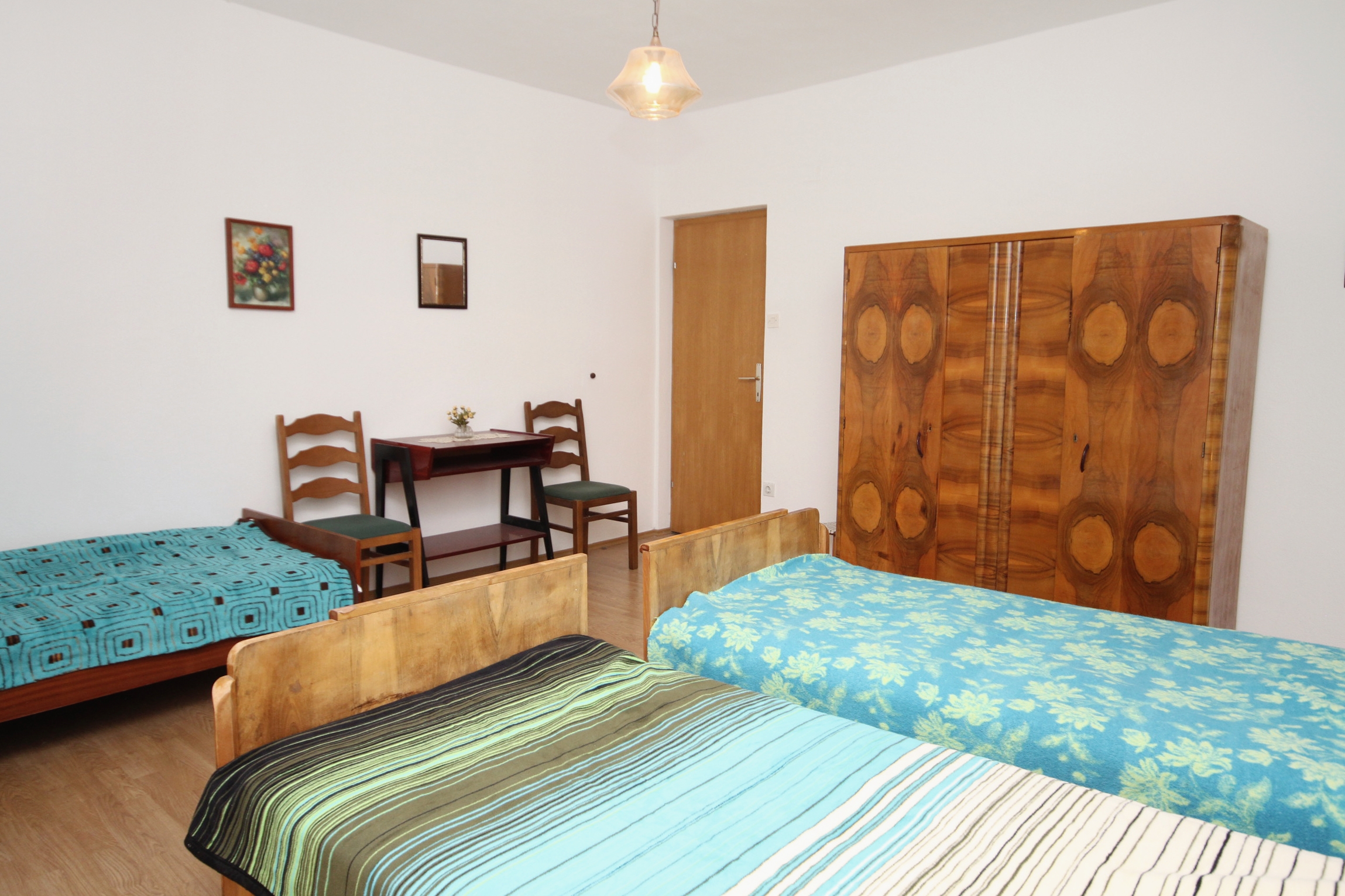 Three bedroom apartment with terrace Supetar, Brač  A-a