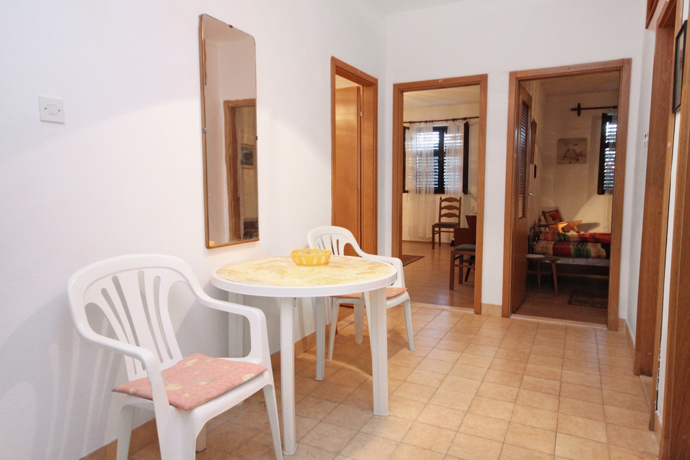 Three bedroom apartment with terrace Supetar, Brač  A-a