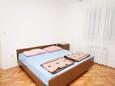 Спальня 4 Supetar, Спальня 4 в размещении типа apartment, WiFi.