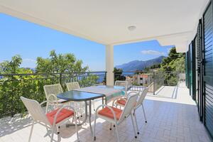 Appartements avec parking Brela, Makarska - 6043