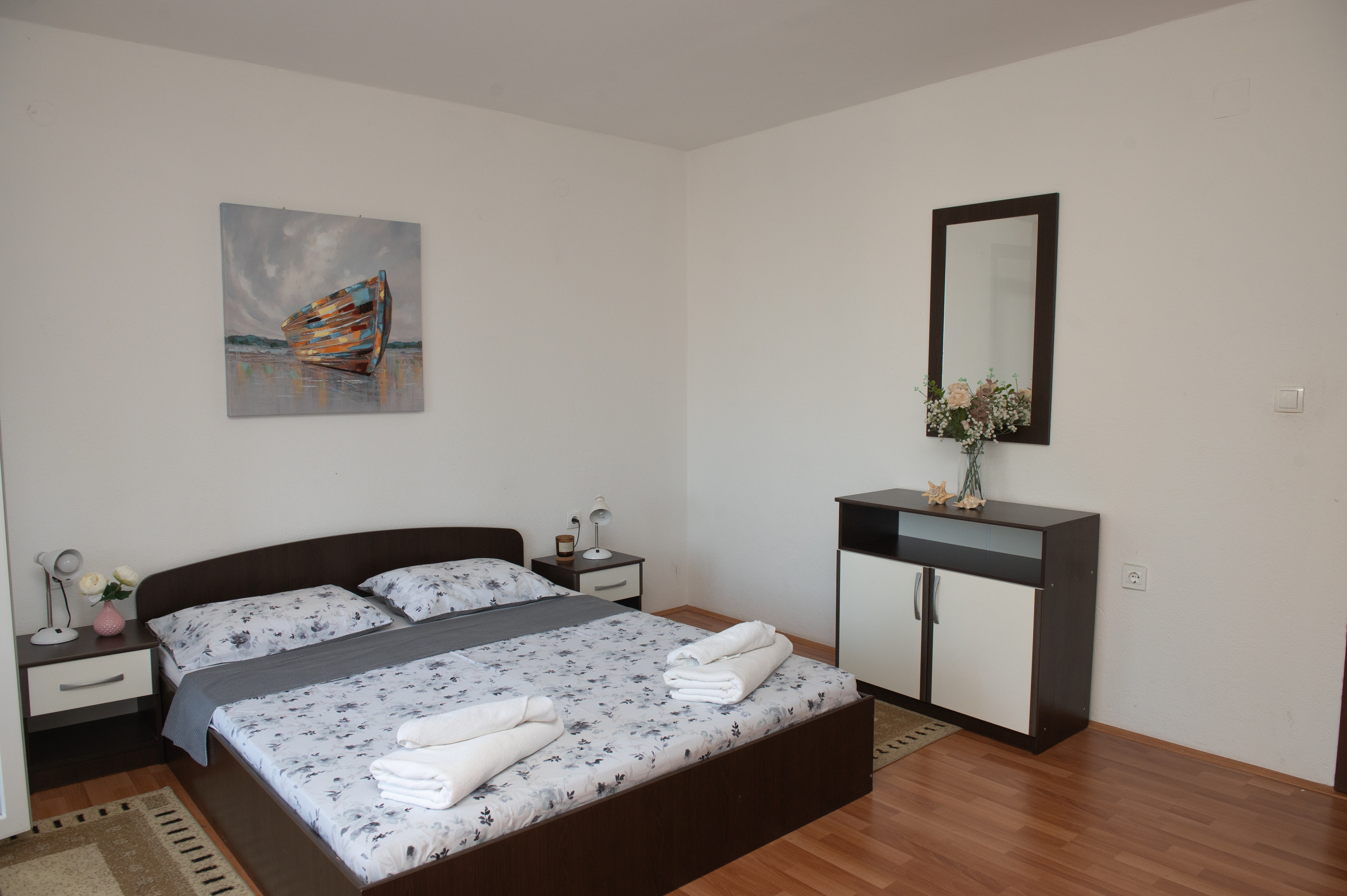 Comfortable and spacious house with terrace and sea view Podstrana, Split  K