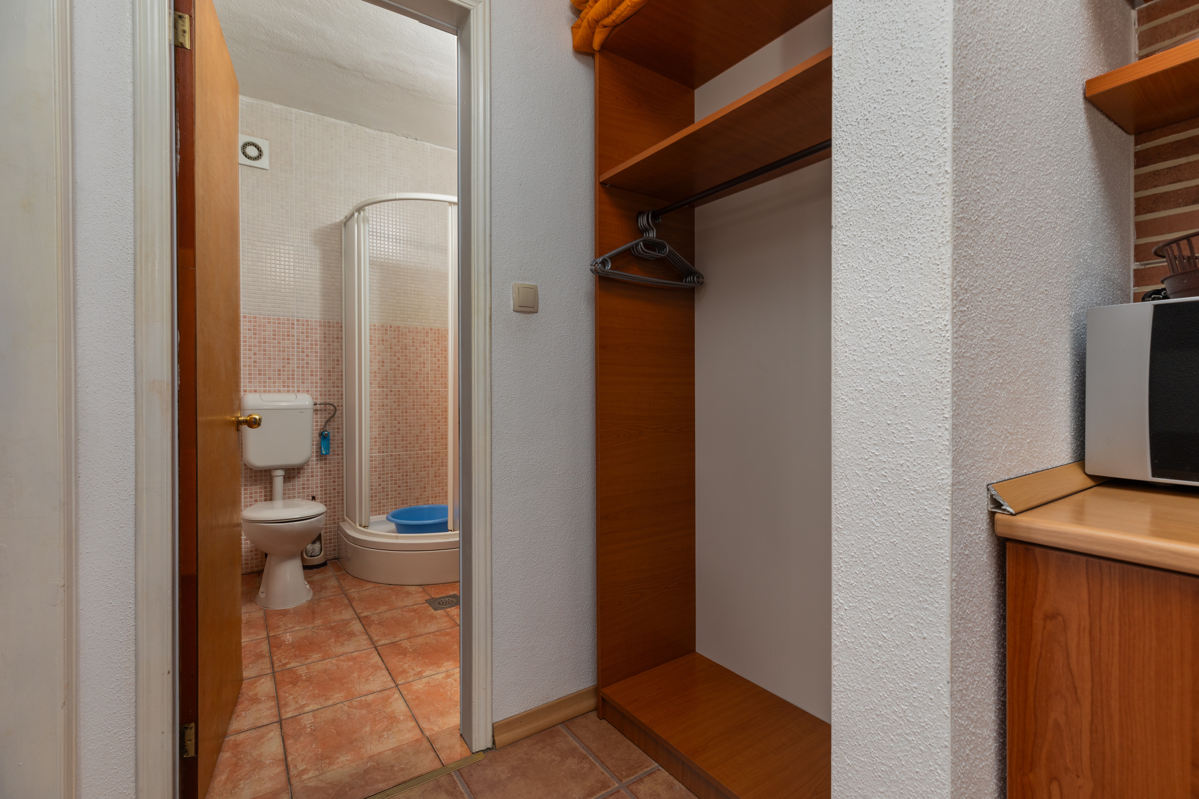 One bedroom apartment with terrace Podaca, Makarska  A-c