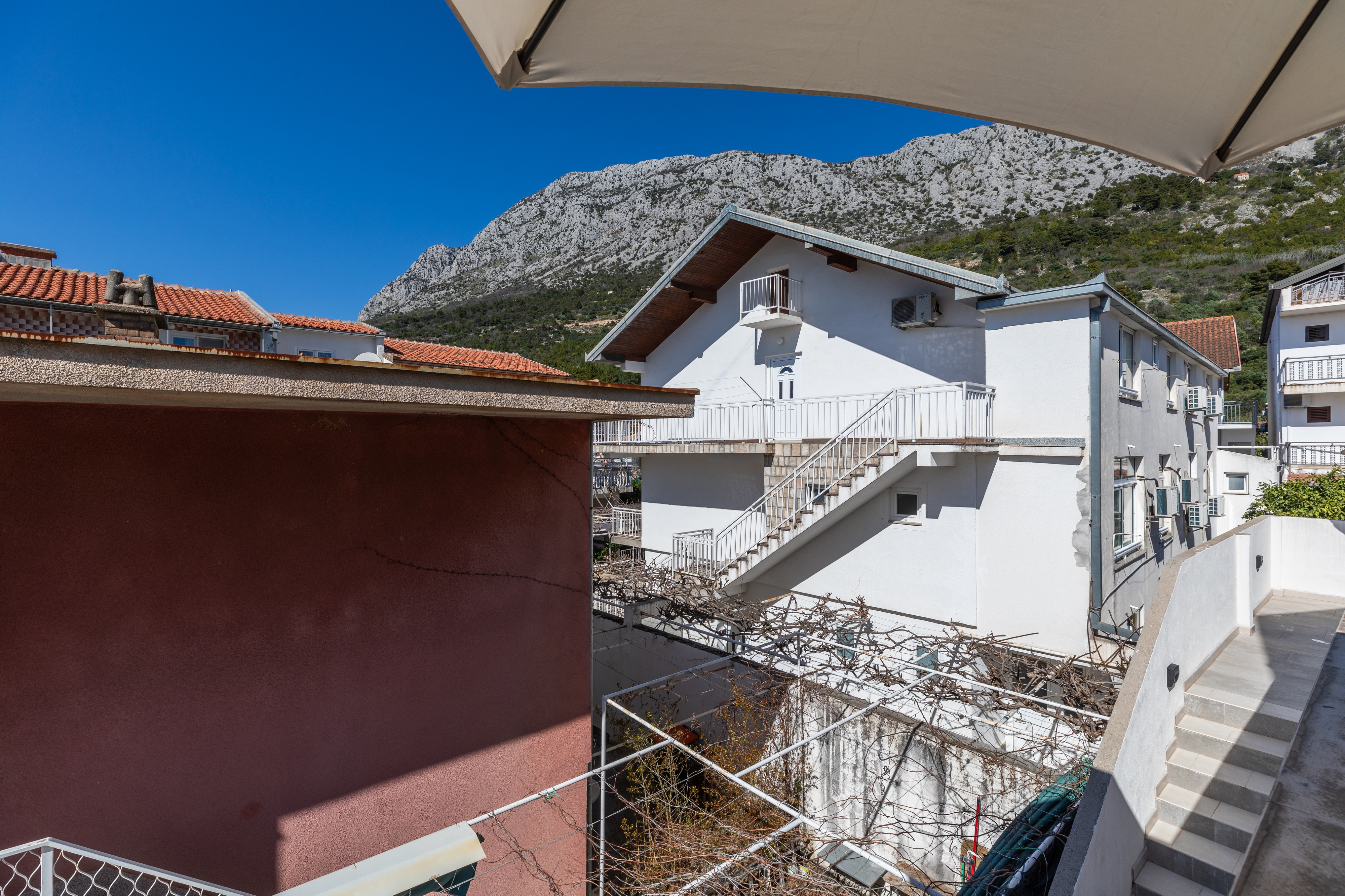 One bedroom apartment with terrace Podaca, Makarska  A-d