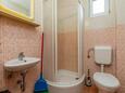 Ванная комната Podaca, Ванная комната в размещении типа apartment, WiFi.