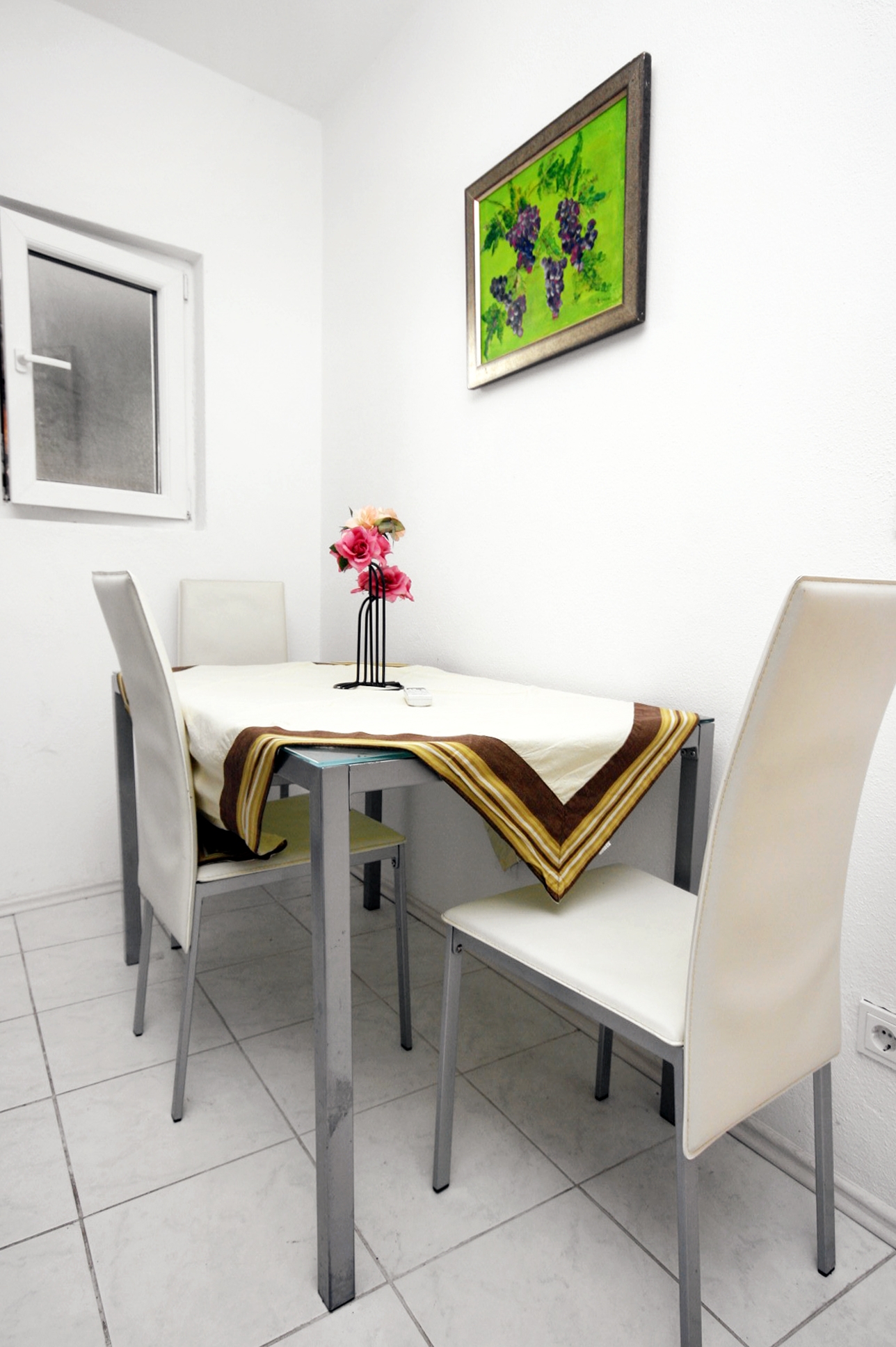 Two bedroom apartment near beach Drašnice, Makarska (A-6051-b)