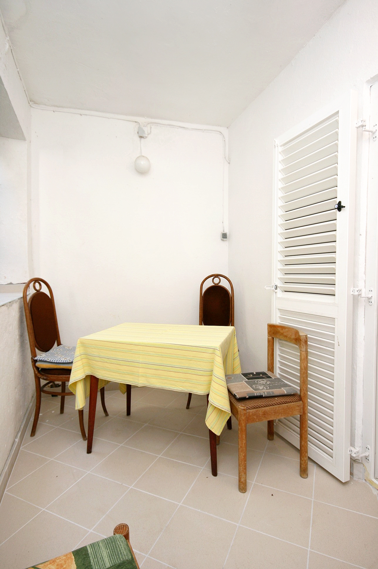 Two bedroom apartment near beach Drašnice, Makarska (A-6051-b)