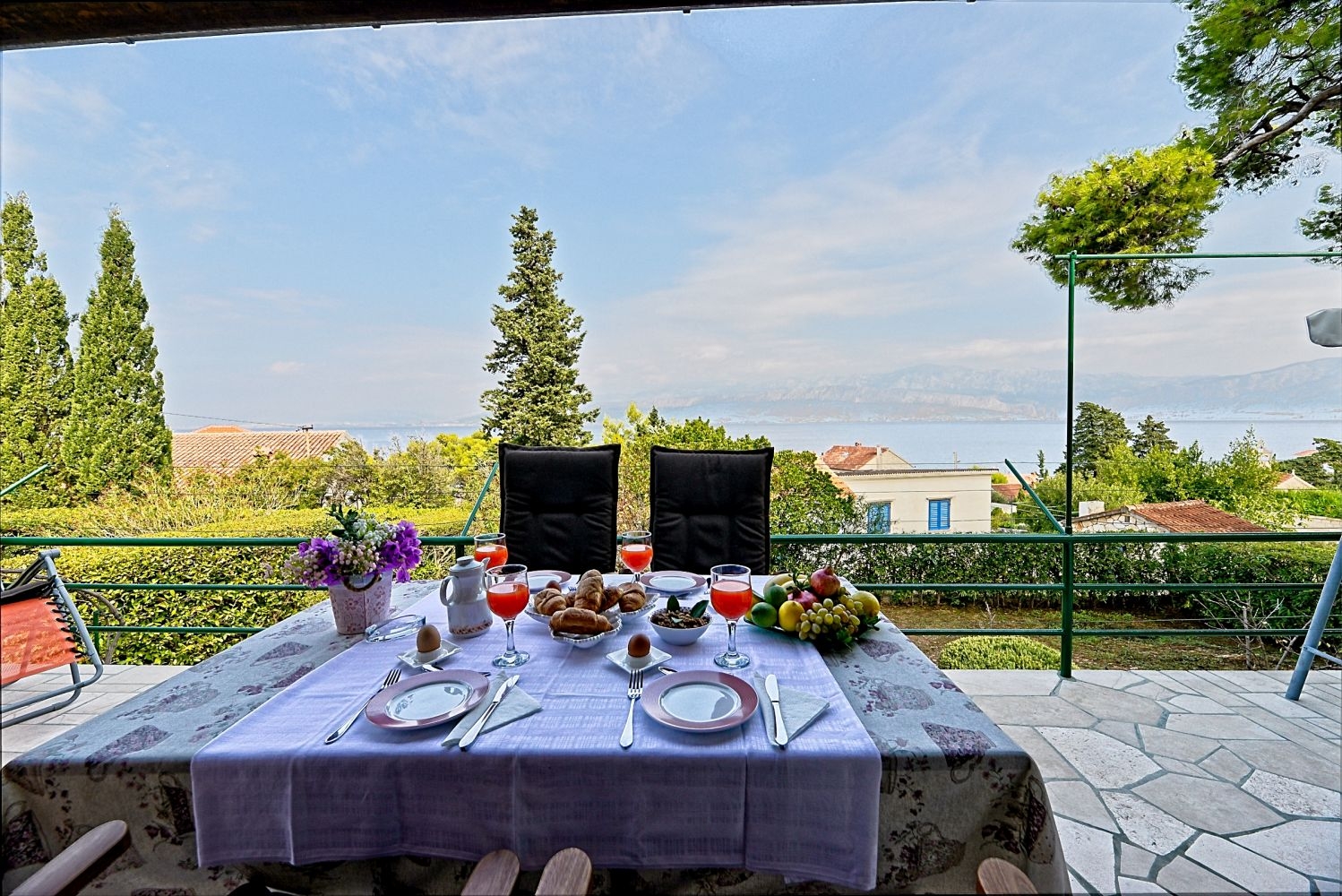 Two bedroom house with terrace and sea view Postira, Brač  K